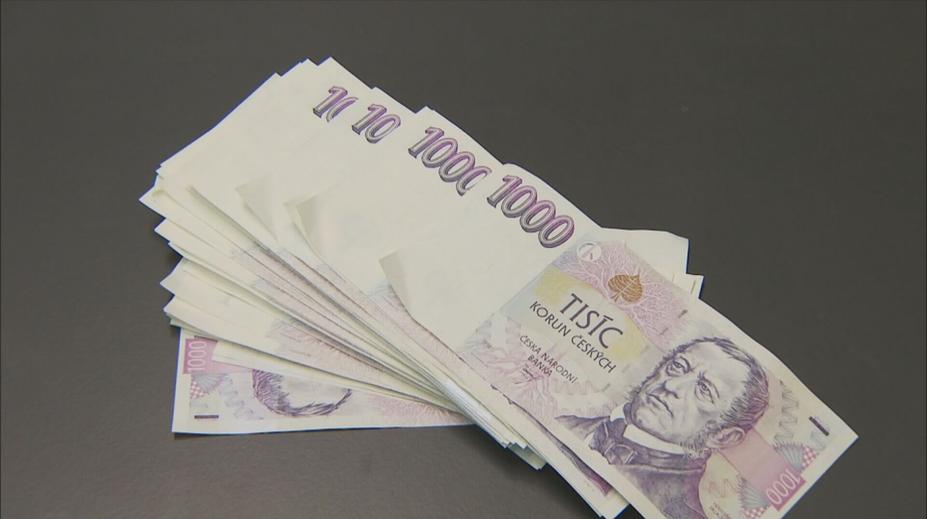 Policie řeší další případ falešného bankéře. Ženu připravil o statisíce