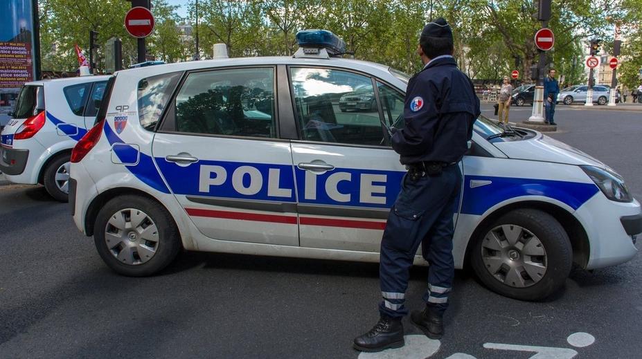 Zloději ukradli z Renoirova muzea vzácné obrazy. Zachytily je bezpečnostní kamery