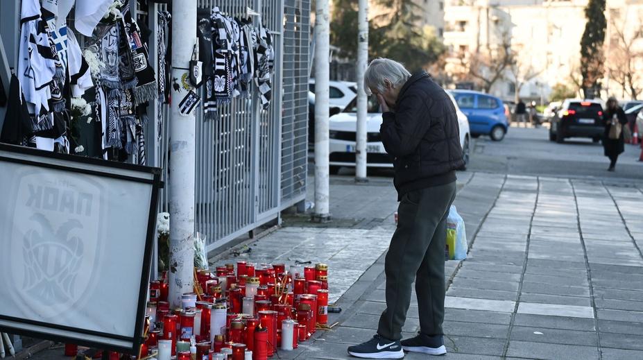 Dojemné gesto PAOKu. Na stadionu vystavil dresy zesnulých fanoušků