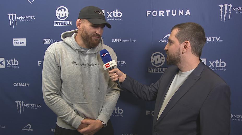 Na zápas o titul by si měl Procházka počkat, říká Blachowicz. Má rád jeho styl