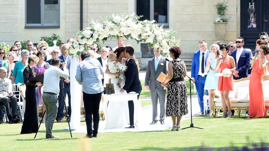 Už bylo na čase! Český hokejista z Floridy se konečně oženil