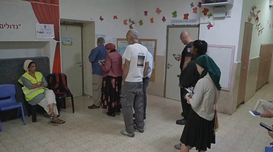 V Izraeli se konají parlamentní volby. Premiér Netanjahu bojuje o znovuzvolení
