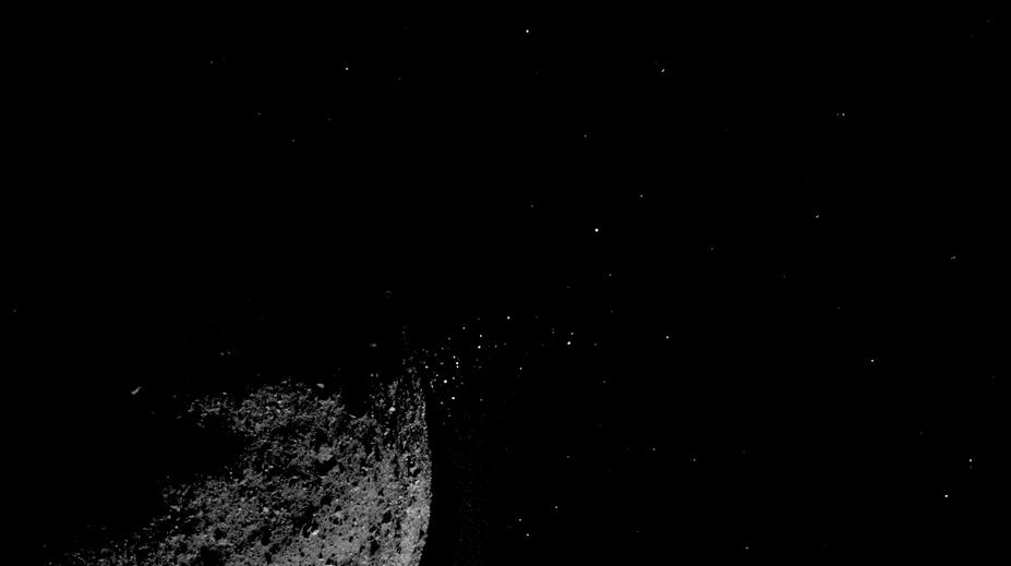 Vzorky z asteroidu jsou na cestě k Zemi! Sondu čeká 2,5 roku dlouhá cesta