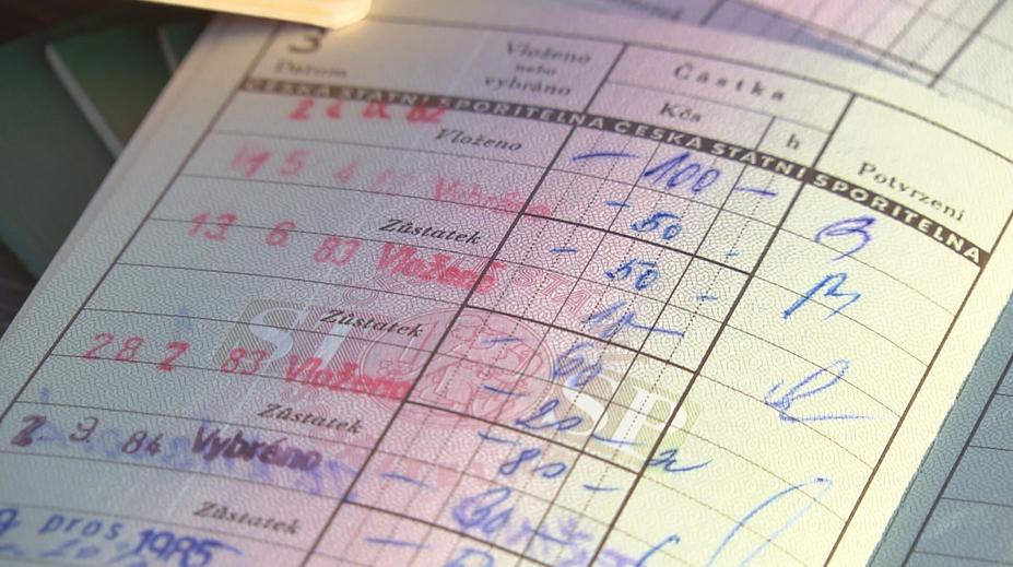 Česká spořitelna skončila s vkladními knížkami. Nové nabízí už jen jedna banka