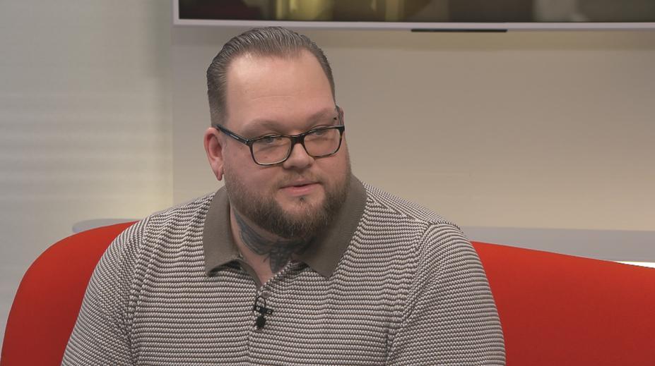 Dělení na pánské a dámské parfémy je jen marketing, říká expert. Poradil, jak s aplikací