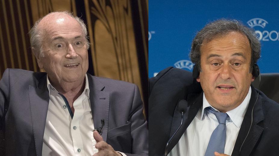 Pořádat MS v Kataru je chyba, říká exšéf FIFA Blatter. Prý za to může Platini
