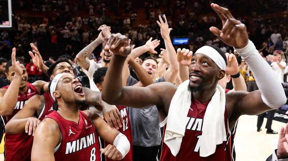 Druhý nejlepší výkon v historii NBA. Padl i rekord slavného Kobeho Bryanta