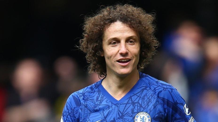 Luiz měl říct milence, že slouží Bohu. Pak chtěl poměr i s její kamarádkou