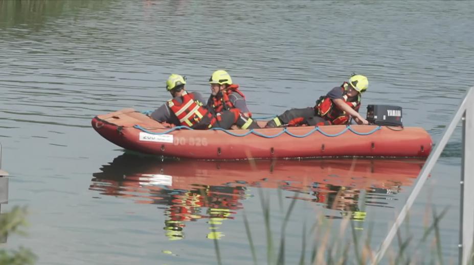Po mladíkovi není tři týdny ani stopy. Na jezero Most vyrazí dobrovolní potápěči
