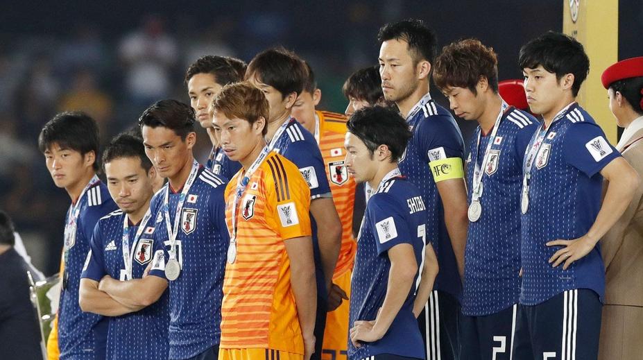 Frajeři z Japonska! Po prohraném finále nechali v šatně krásný vzkaz