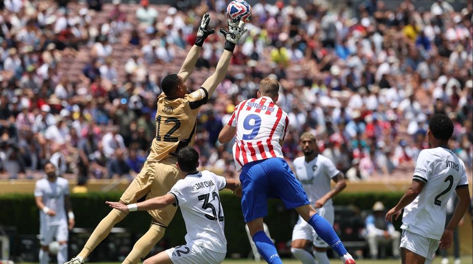 MS klubů zná další postupující. Atléticu nestačila ani výhra, Botafogo pokračuje v jízdě