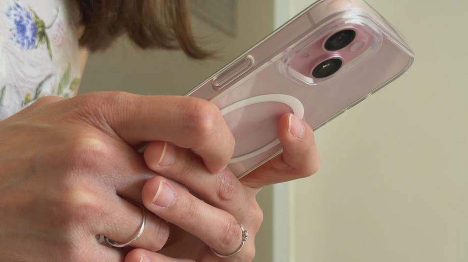 Nenápadný podvod v telefonu. Češi týdně přicházejí o peníze za falešné předplatné