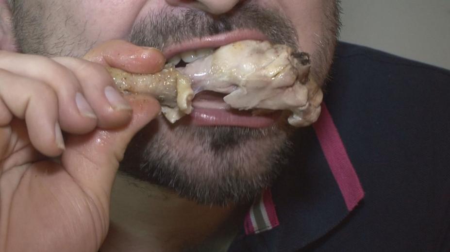 Češi patří mezi nejtlustější národy. Za poslední roky jsme přibrali tři kila