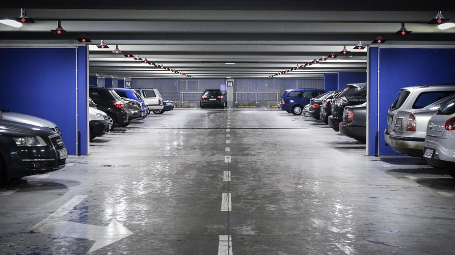 Zapomněl kde zaparkoval svoje auto, našel ho za 20 let
