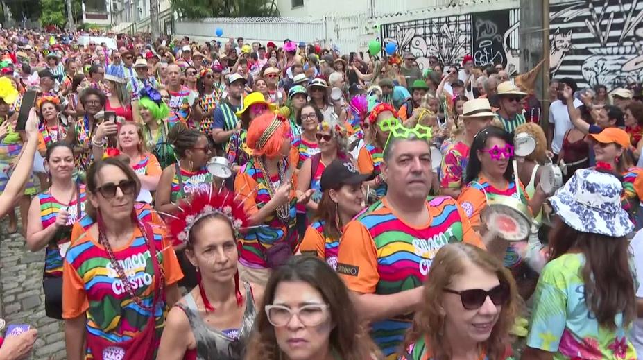 Rio se chystá na největší karneval na světě. Návštěvníky počítají po milionech