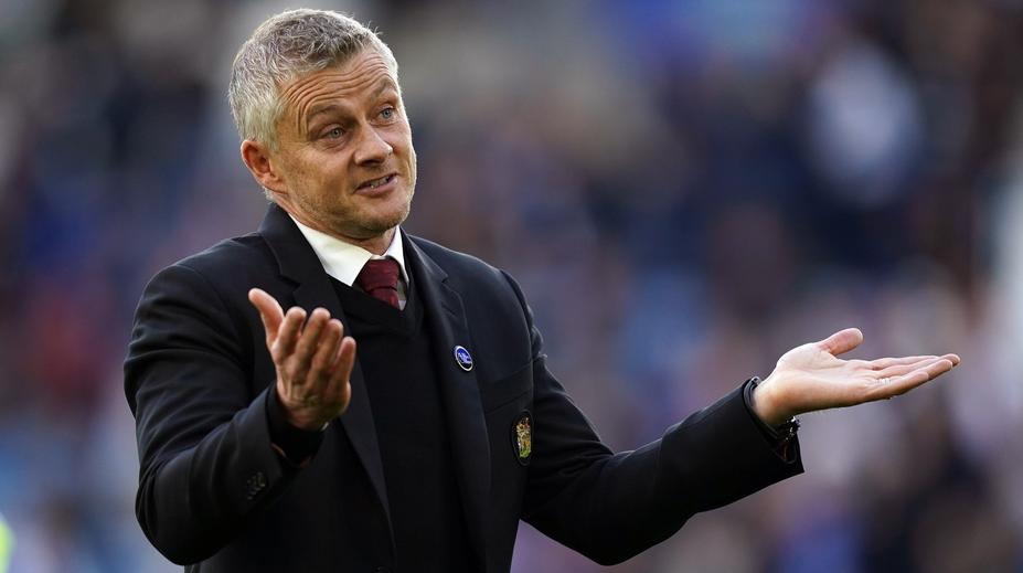 Bývalý kouč United by mohl opět trénovat. Zájem je v Premier League