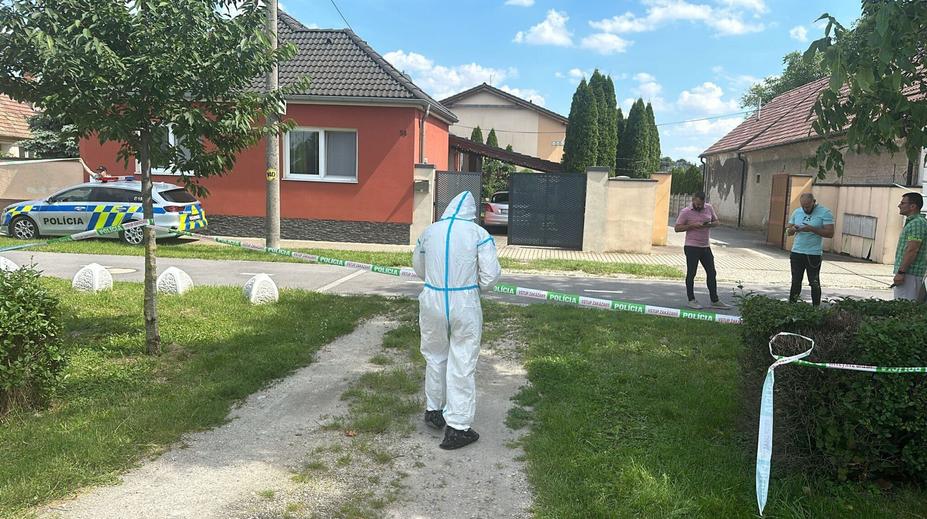 U Trnavy někdo bodnul do břicha těhotnou ženu. Zemřela ona i dítě
