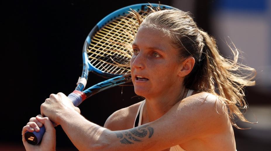 Karolína Plíšková je v Římě ve čtvrtfinále! Dál jde i Vondroušová
