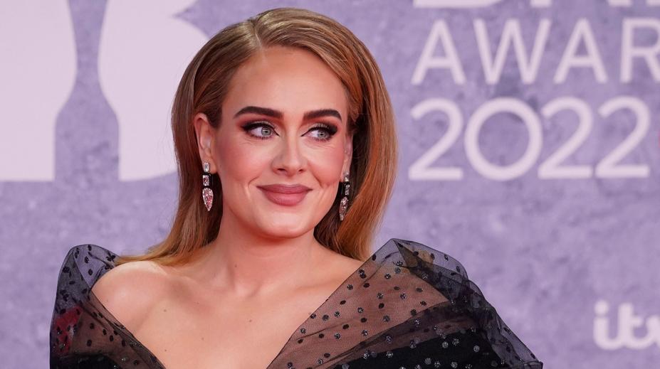 Zpěvačka Adele nalákala fanoušky na nové album. Pak přišlo zklamání