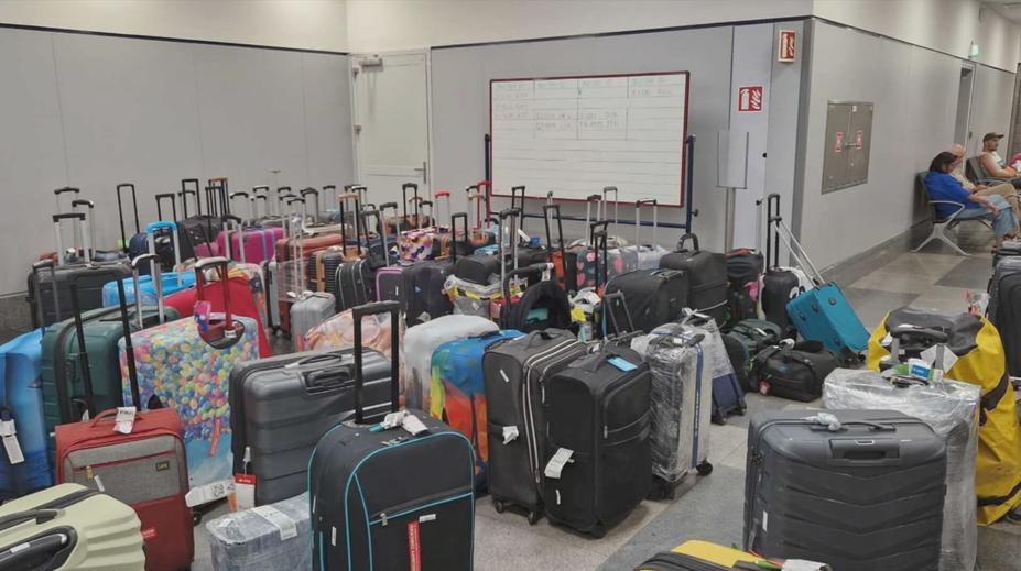 Chaos s kufry se už nemá opakovat. Posílíme personál, slibuje pražské letiště
