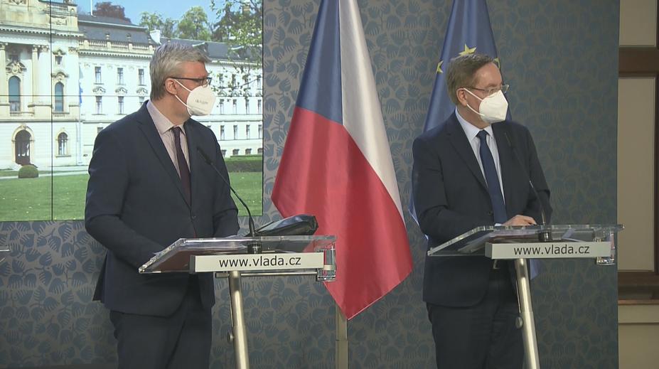 Omezení setkávání platí, rozhodla vláda. Týká se i sportovců a spolků