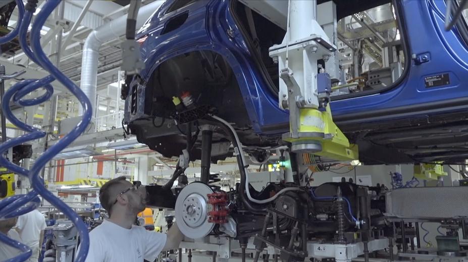 Škrty Volkswagenu se nás nedotknou, tvrdí Škoda. Experti vidí problém jinde