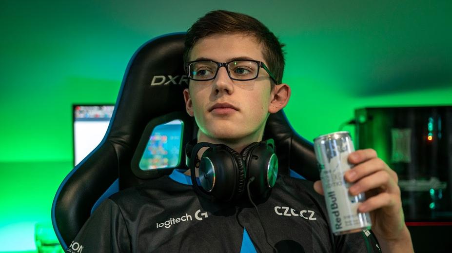 Šest kol, šest výher! Esuba září v národní LOL lize