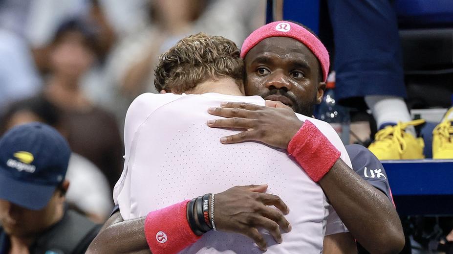 Tiafoe dojal fanoušky. Po životním obratu místo oslav utěšoval brečícího soupeře