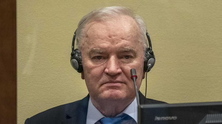 Soud v Haagu potvrdil doživotí pro velitele Ratka Mladiće za genocidu