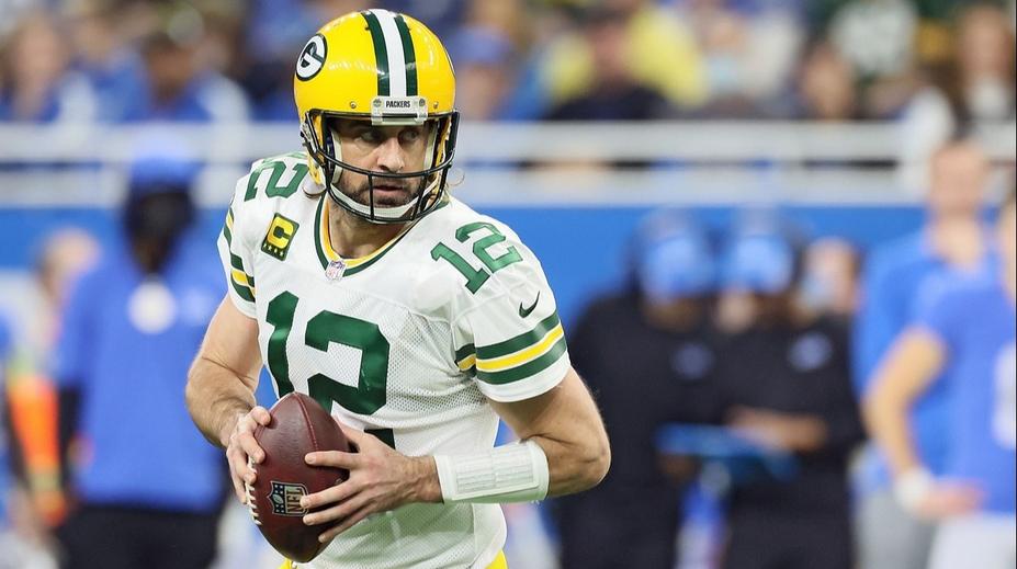 Hvězdný quarterback získal cenu MVP, nyní se musí rozhodnout o budoucnosti