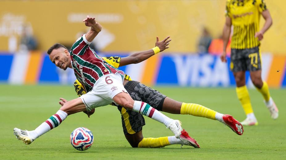 Fluminense remizovalo s Dortmundem, River Plate do turnaje vykročilo úspěšně