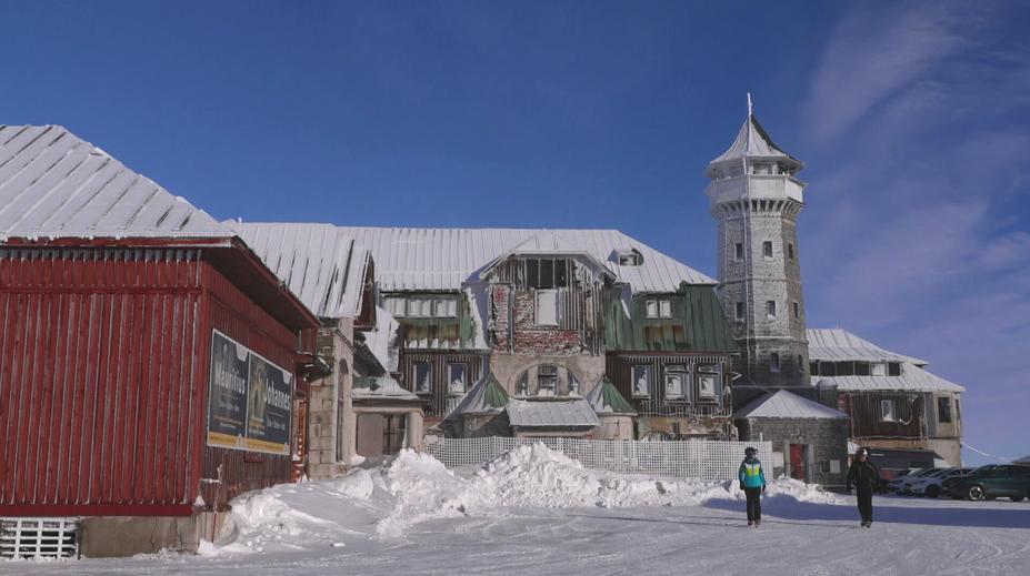 Rekonstrukce hotelu na Klínovci naráží na problém. Jáchymov odmítá přístavbu