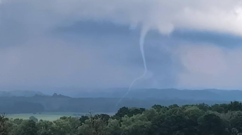 V sobotu se Českem prohnalo tornádo. Meteoroložka řekla, zda jich bude přibývat