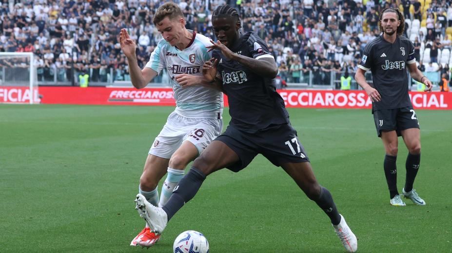 Juventus ztratil body s posledním týmem, vyhrála i rozjetá Atalanta