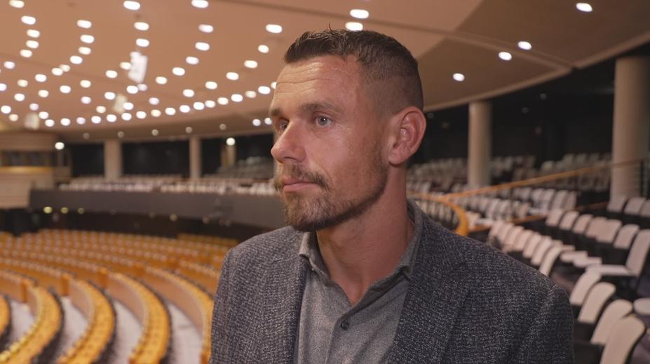 Plastová lžička, žádné světlo a občas mýdlo. Čech popsal rok ve venezuelském vězení