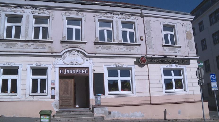 Tradičním hospodám odzvonilo. Brány zavírá jeden z neznámějších podniků v Praze