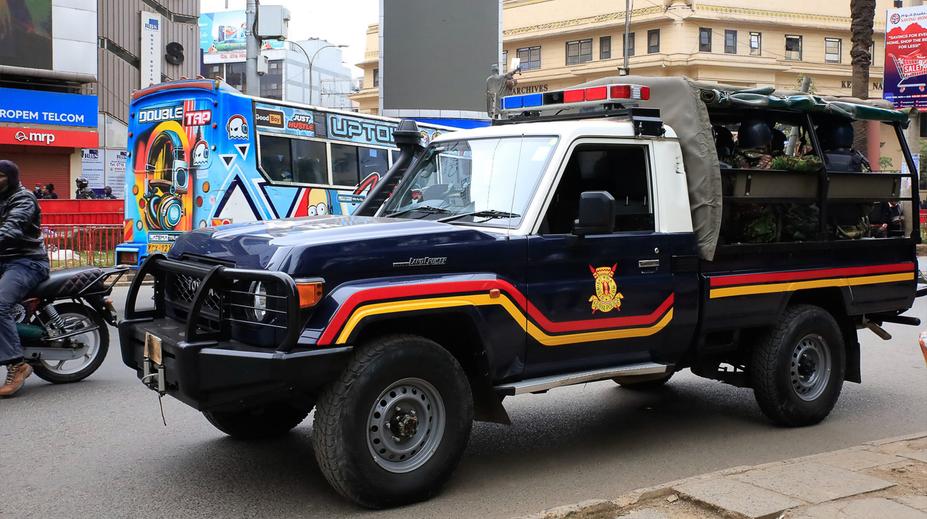 Hrůzný nález keňské policie. Muž měl v batohu svou rozřezanou manželku