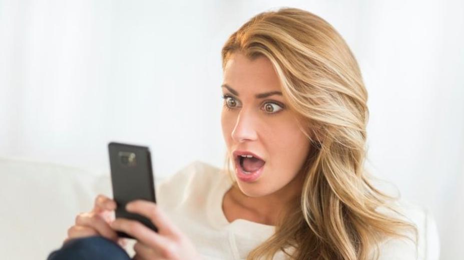 Policistům můžete v nouzi napsat SMS jako rukojmí z Francie