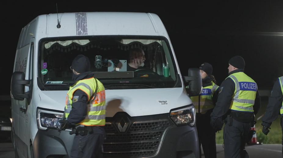 Německo zpřísňuje kontroly na hranicích. Kamioňáci se bojí zdržení