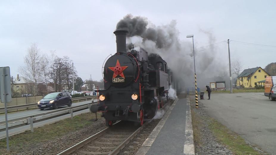 Špatná zpráva pro železniční nadšence. Jízdy historických vlaků místy skončí
