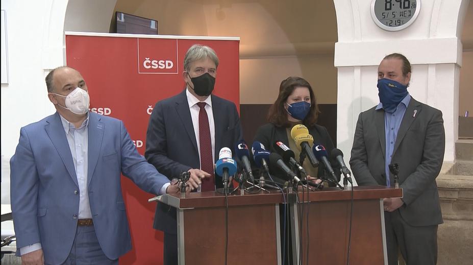 ČSSD se za šéfa postavila. Tohle vzkázal "strůjce" celé kauzy