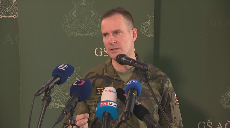 Šéfovi české armády Řehkovi krachlo manželství. Mám nový vztah, přiznal