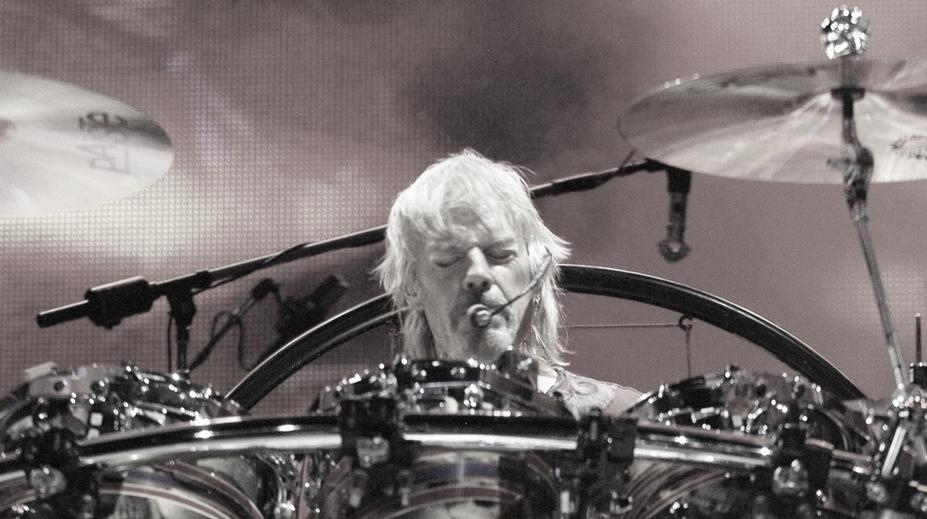 Zemřela rocková ikona. Bubeníkovi ZZ Top bylo 77 let
