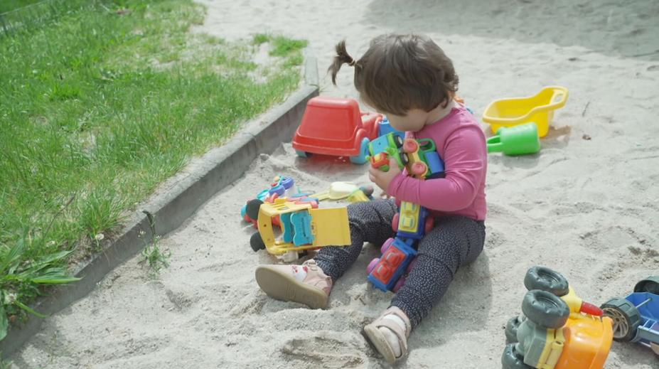 Kontroly na dětských hřištích objevily problém. Většina pískovišť je kontaminovaná