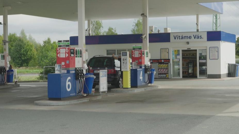 Ceny paliv jdou stále dolů. Záleží i na vývoji války, řekl šéf petrolejářů