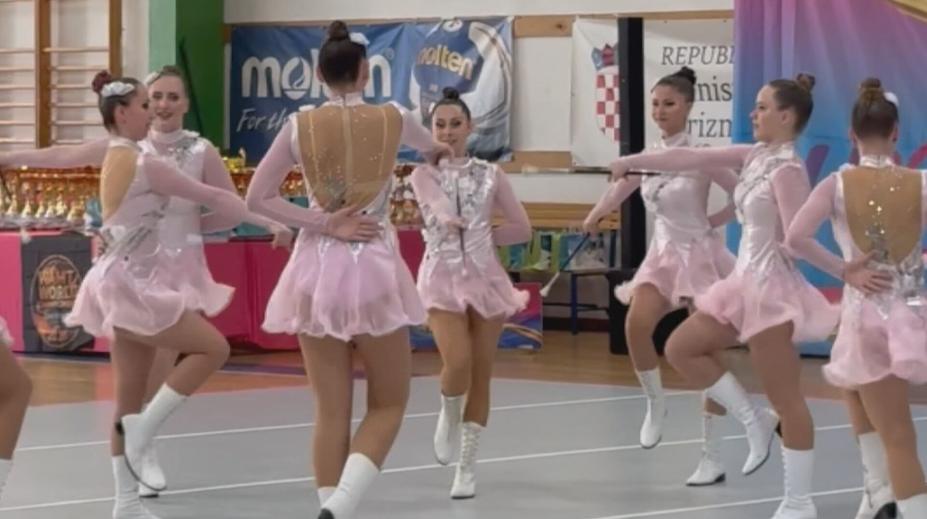Holky z Vysočiny slaví obří úspěch. Tým mažoretek vyhrál mistrovství světa