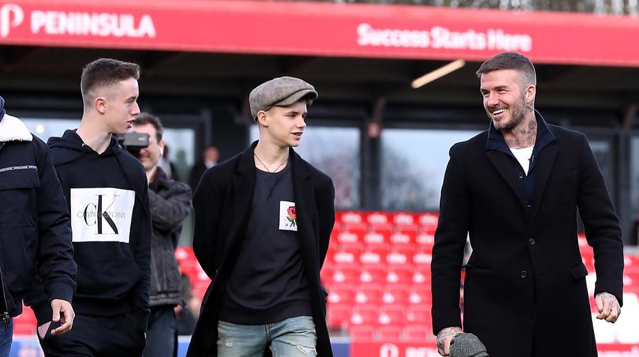 Parádní moment! Synové legendárních fotbalistů si spolu zahráli