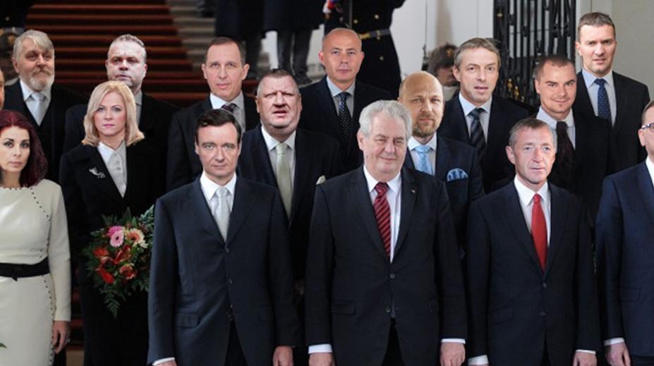 Nová vláda: Ministrem financí Rittig, premiérkou Jana Nečasová!