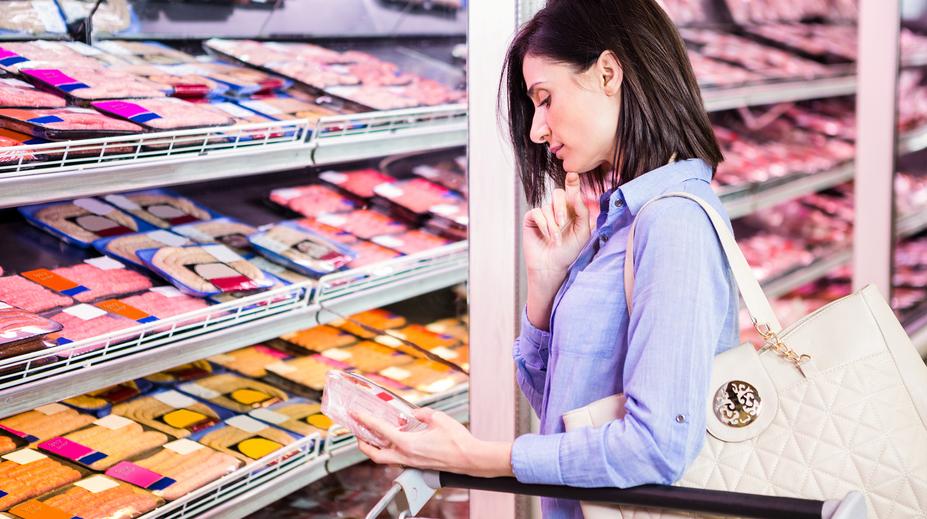 Inspekce našla salmonelu v kuřecím mase. Můžete ho mít doma
