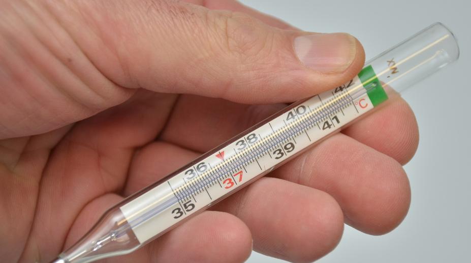 Měření teploty se zvrtlo. K rozbitému teploměru vyjeli hasiči z Pardubic